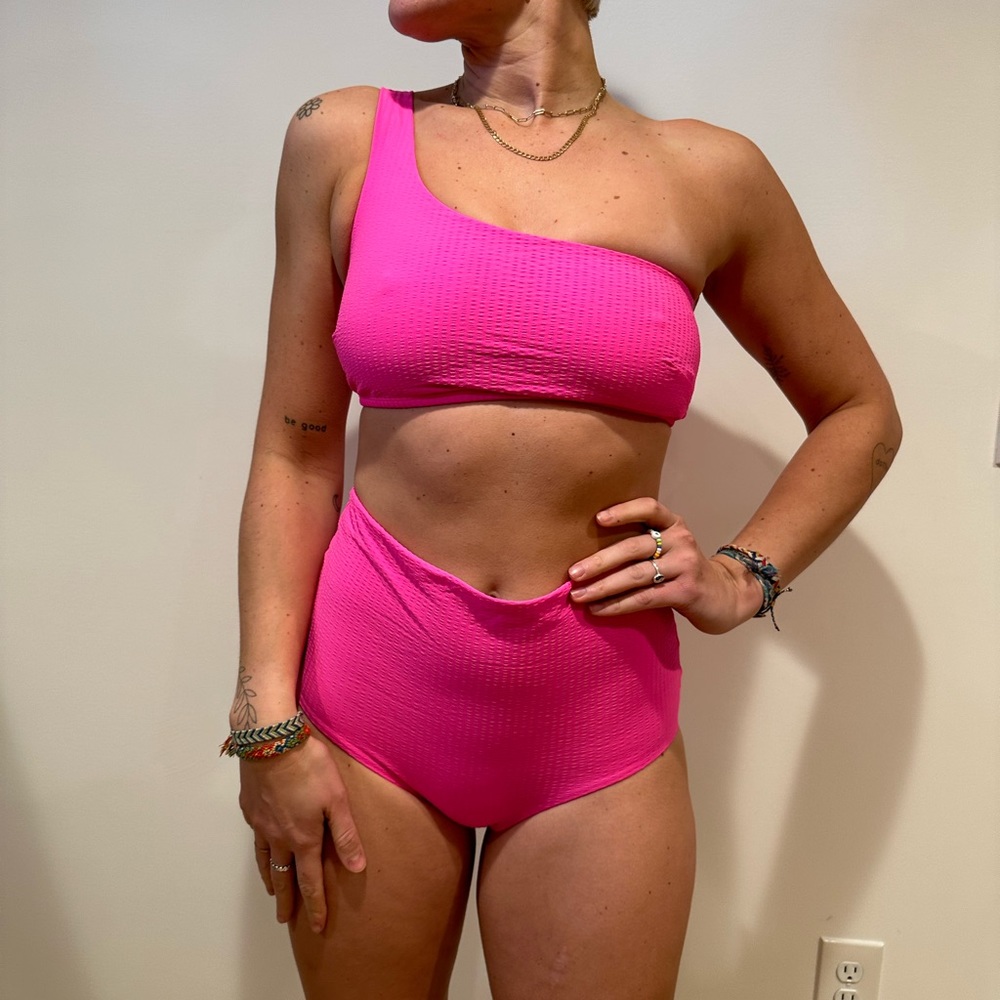 lululemon swimsuit two piece
